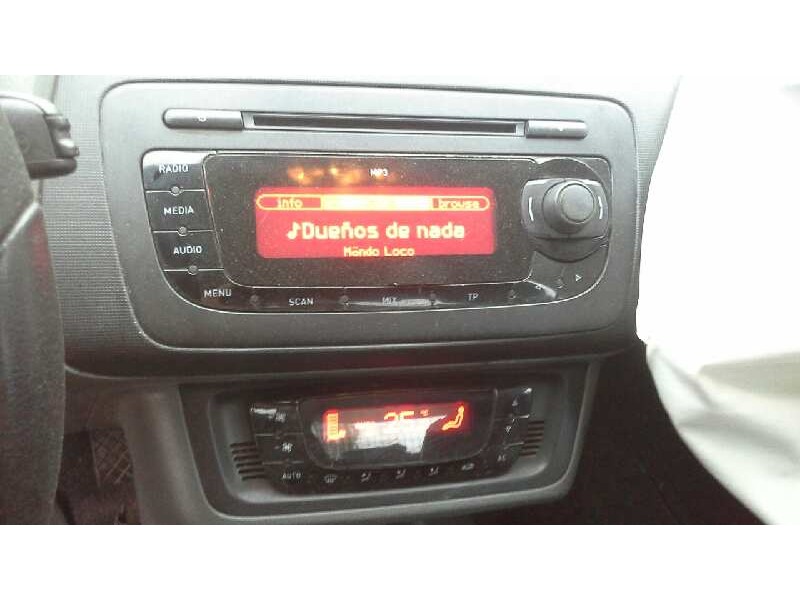 seat ibiza (6j5) del año 2009