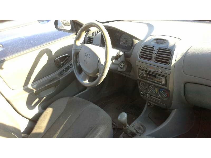 hyundai accent (lc) del año 2001