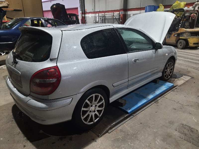 nissan almera (n16/e) del año 2001