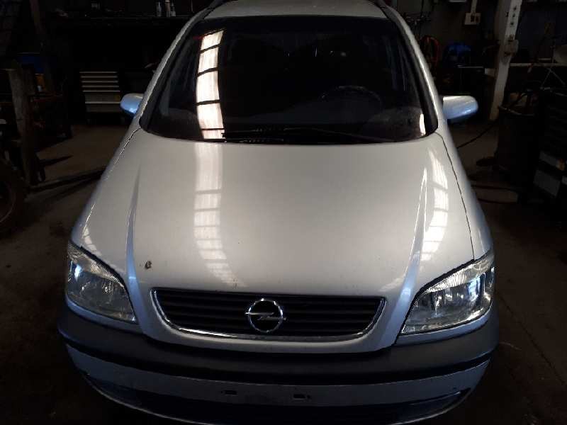 opel zafira a del año 2001