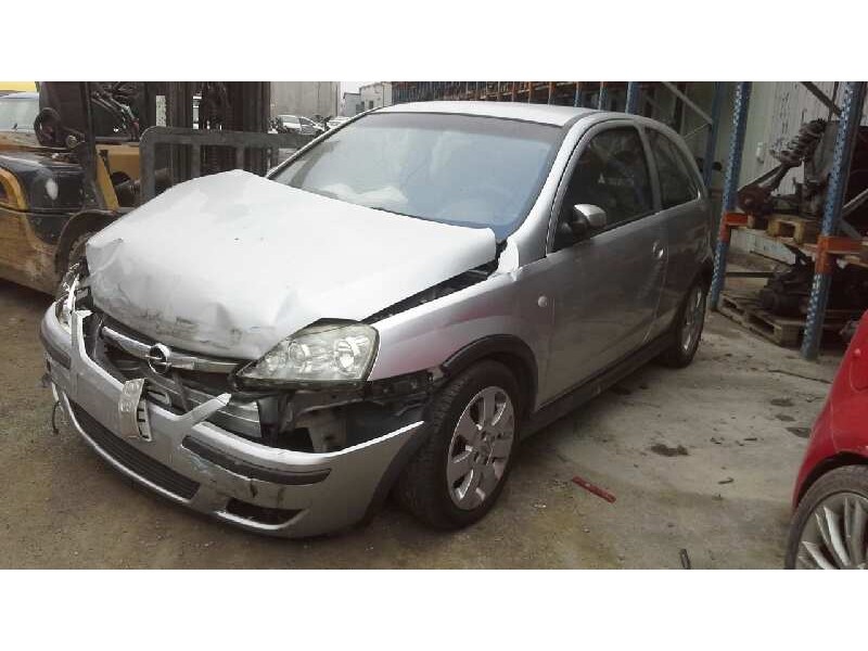 opel corsa c del año 2003