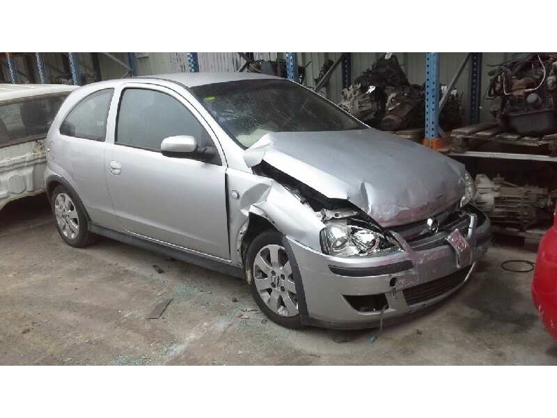opel corsa c del año 2003
