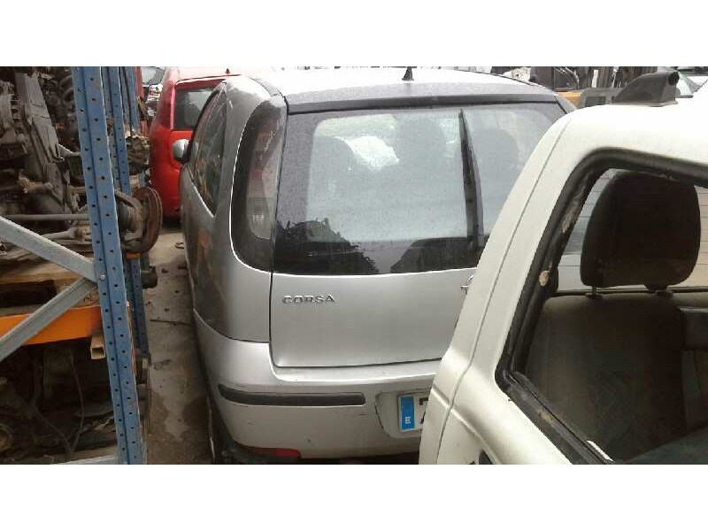 opel corsa c del año 2003