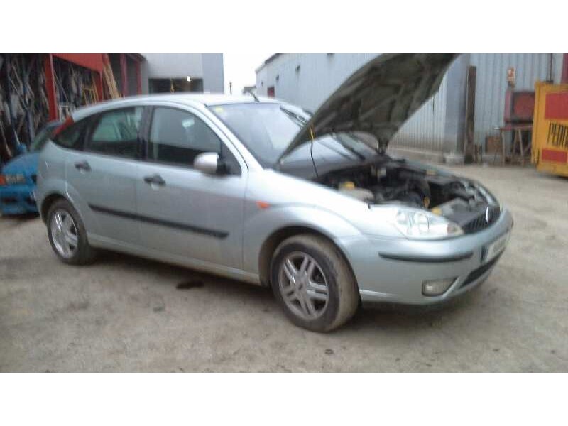 ford focus berlina (cak) del año 2003