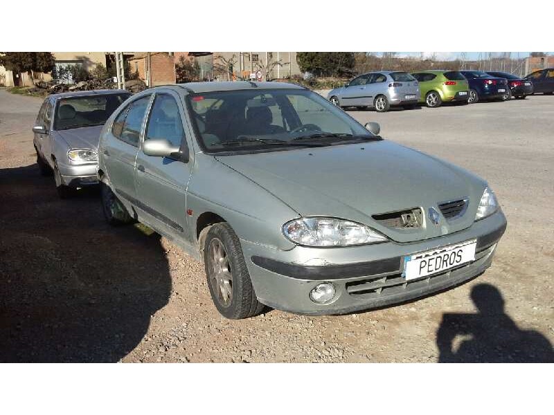 renault megane i fase 2 berlina (ba0) del año 2000