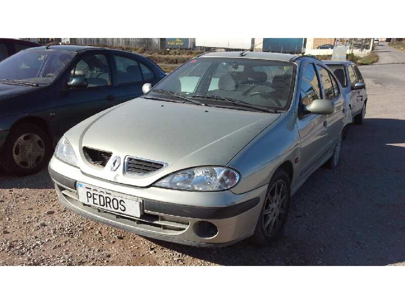renault megane i fase 2 berlina (ba0) del año 2000