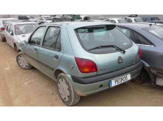 ford fiesta berlina (dx) del año 2001