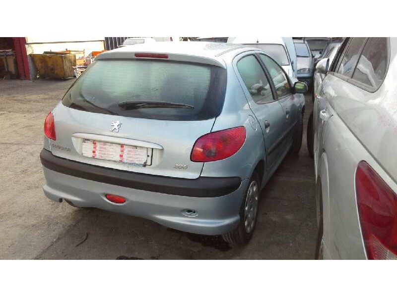 peugeot 206 berlina del año 2005