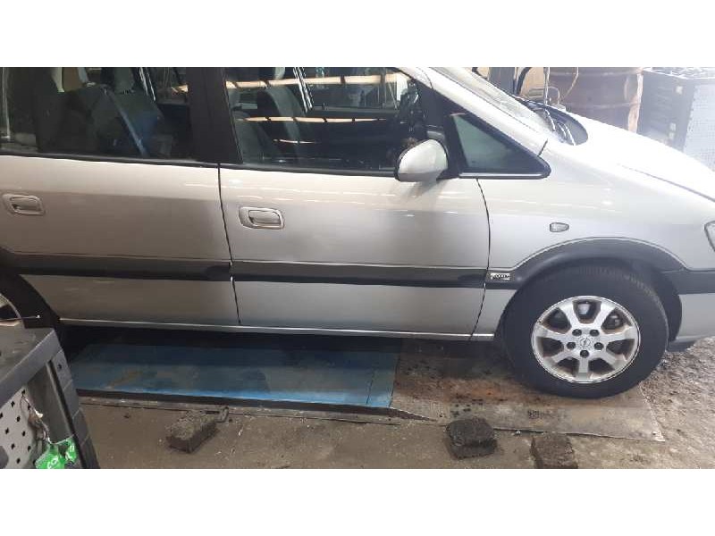 opel zafira a del año 2003
