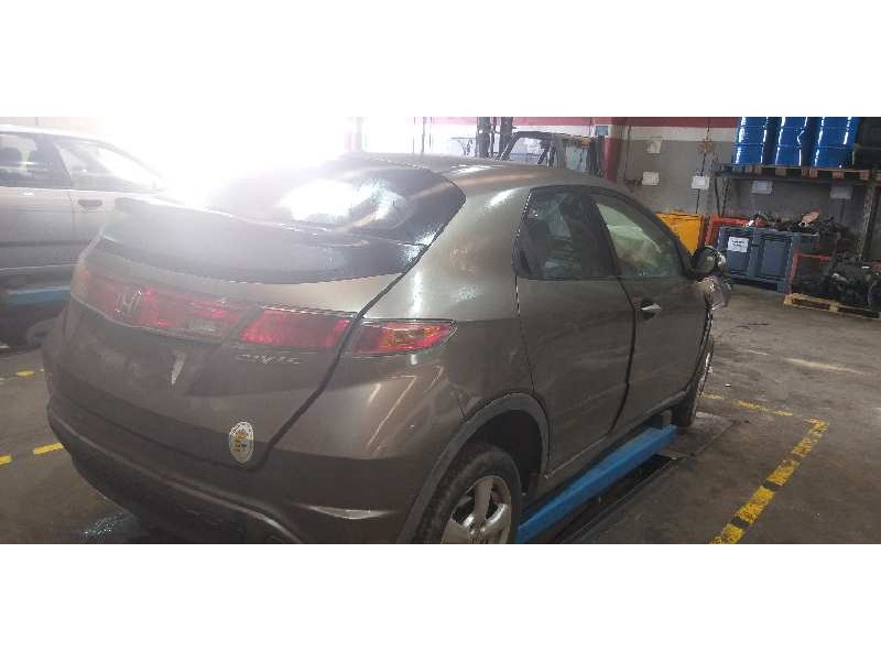 honda civic berlina (fn) del año 2007