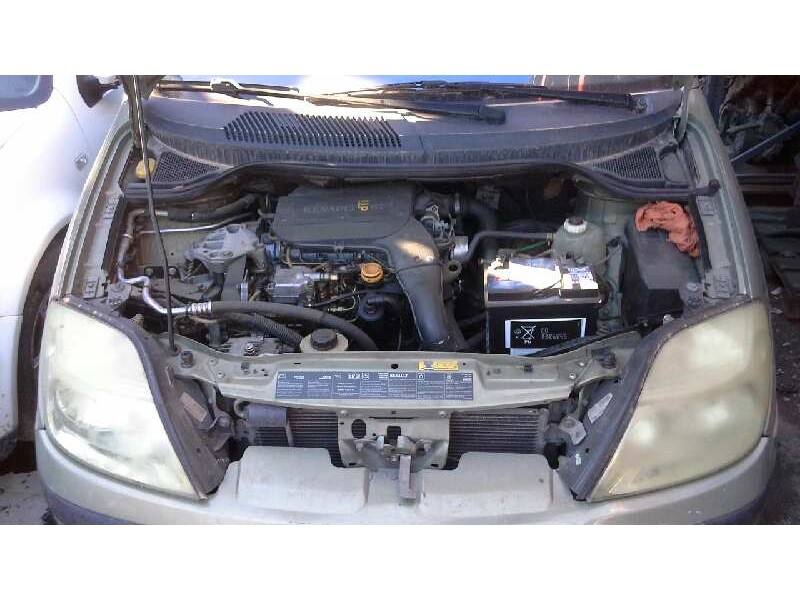 renault scenic (ja..) del año 2002