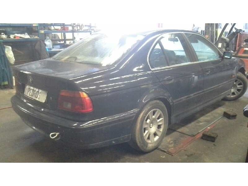 bmw serie 5 berlina (e39) del año 2001