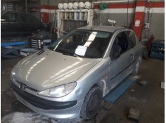 peugeot 206 berlina del año 1999