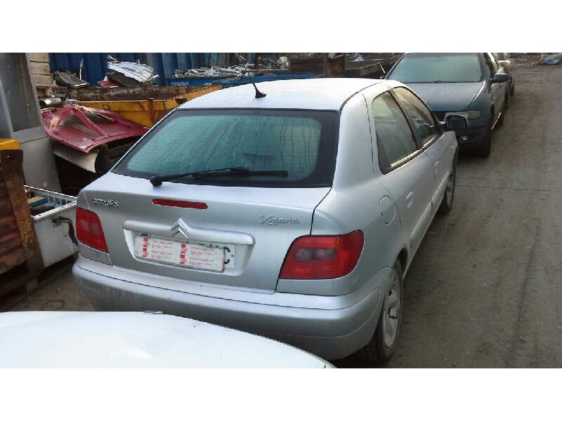 citroën xsara berlina del año 2002