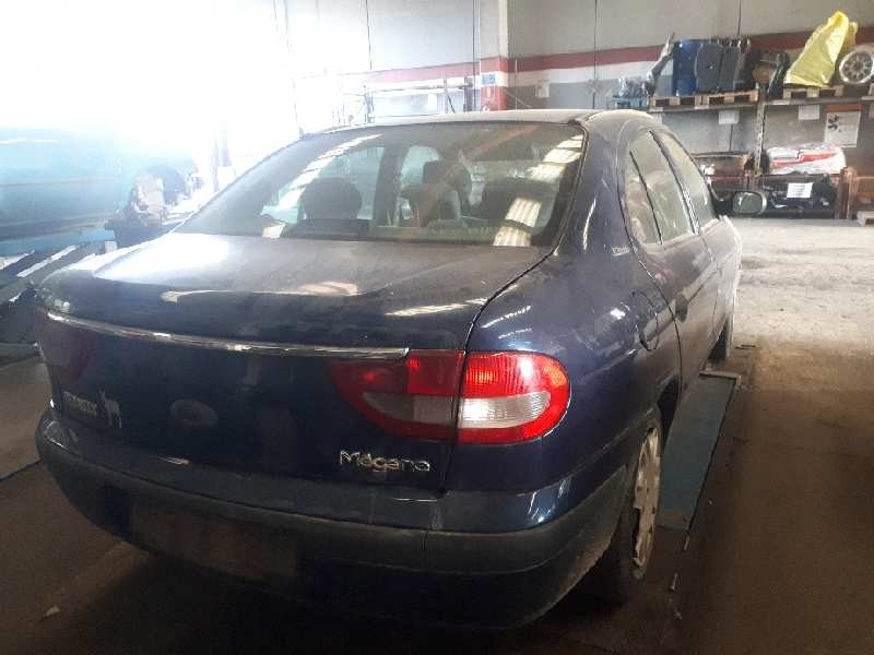 renault megane i fase 2 berlina (ba0) del año 2001