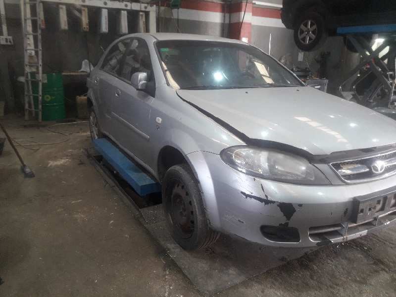 daewoo lacetti del año 2004