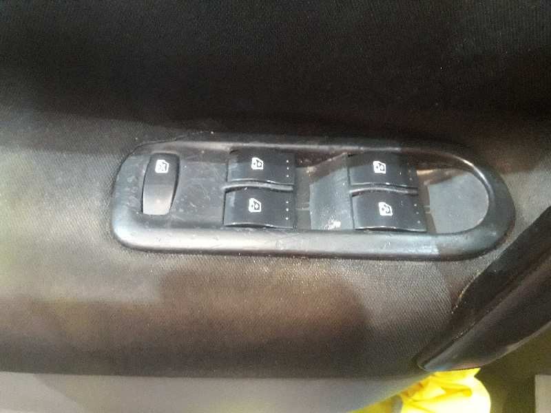 renault scenic ii del año 2004