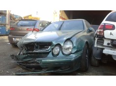 mercedes-benz clase clk (w208) coupe del año 2001 2