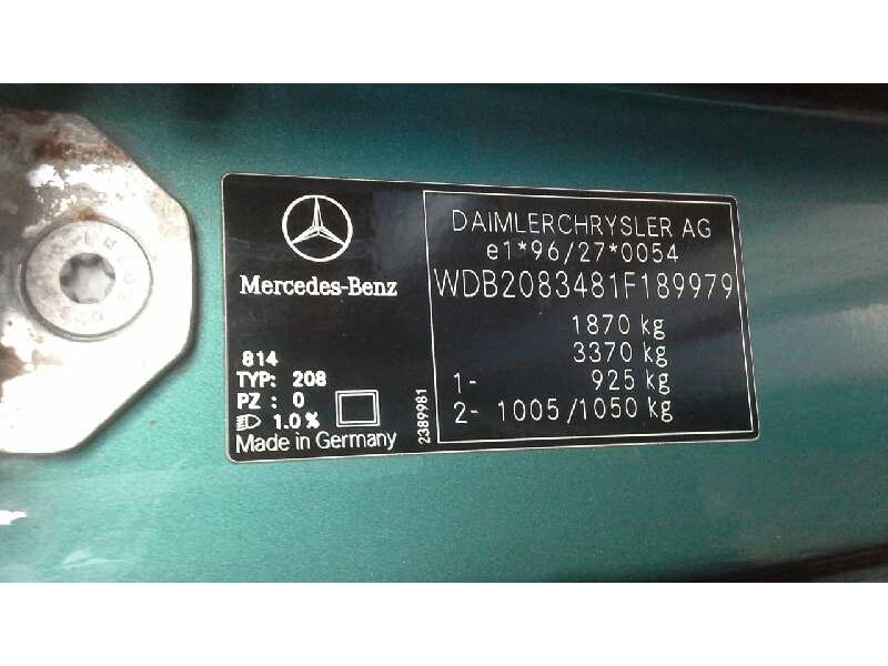 mercedes-benz clase clk (w208) coupe del año 2001