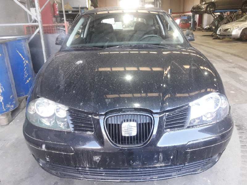 seat ibiza (6l1) del año 2003