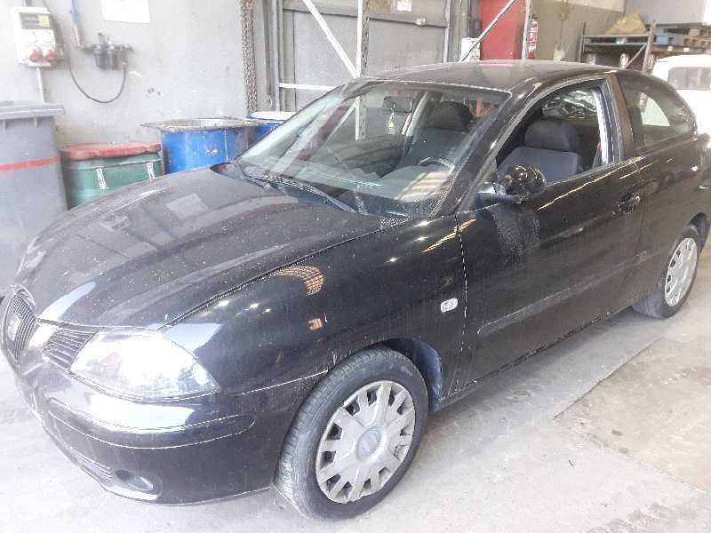 seat ibiza (6l1) del año 2003