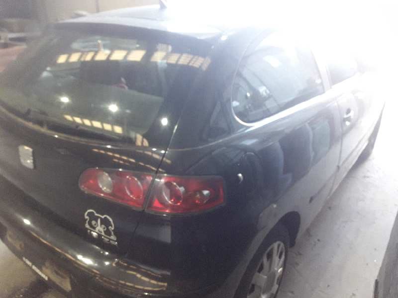 seat ibiza (6l1) del año 2003