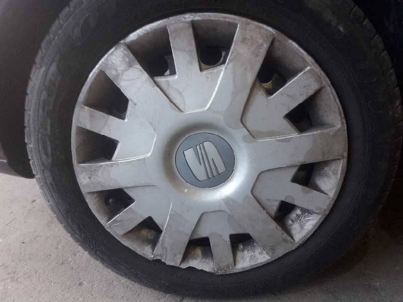 seat ibiza (6l1) del año 2003