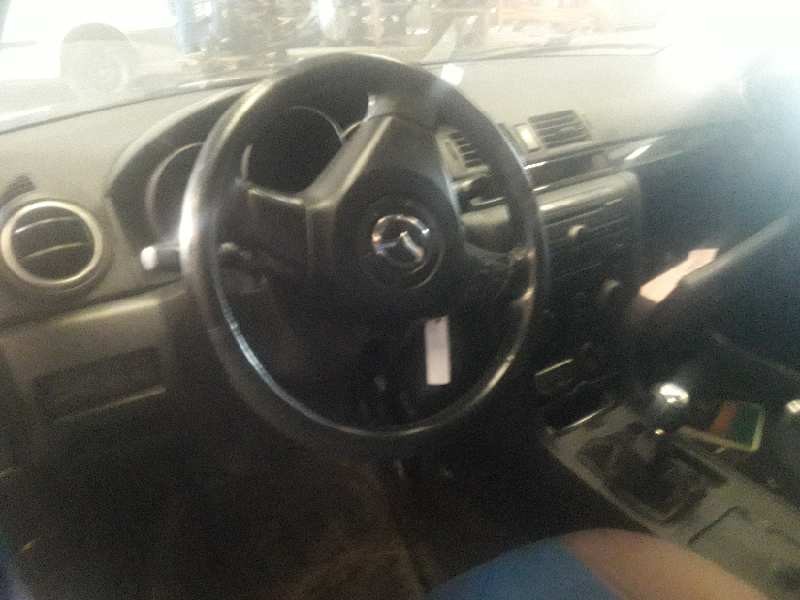 mazda 3 berlina (bk) del año 2004