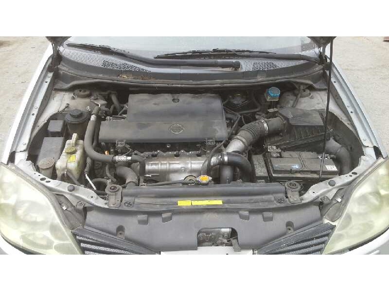 nissan primera berlina (p12) del año 2002
