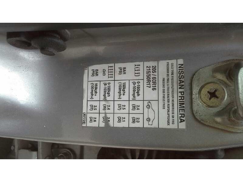 nissan primera berlina (p12) del año 2002