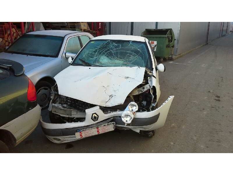 renault clio ii fase ii (b/cb0) del año 2004