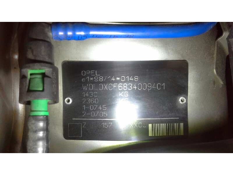 opel corsa c del año 2002