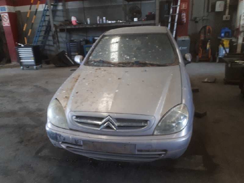 citroën xsara berlina del año 2001