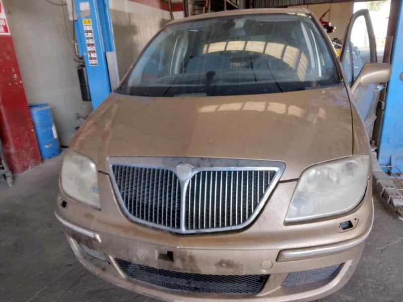 lancia phedra (180) del año 2004