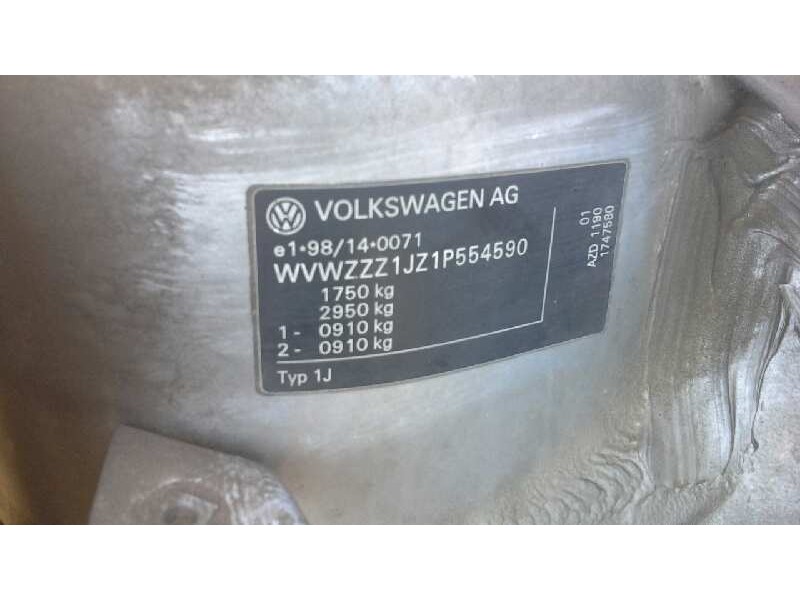 volkswagen golf iv berlina (1j1) del año 2001