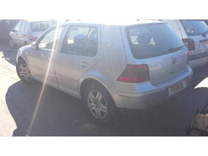 volkswagen golf iv berlina (1j1) del año 2001