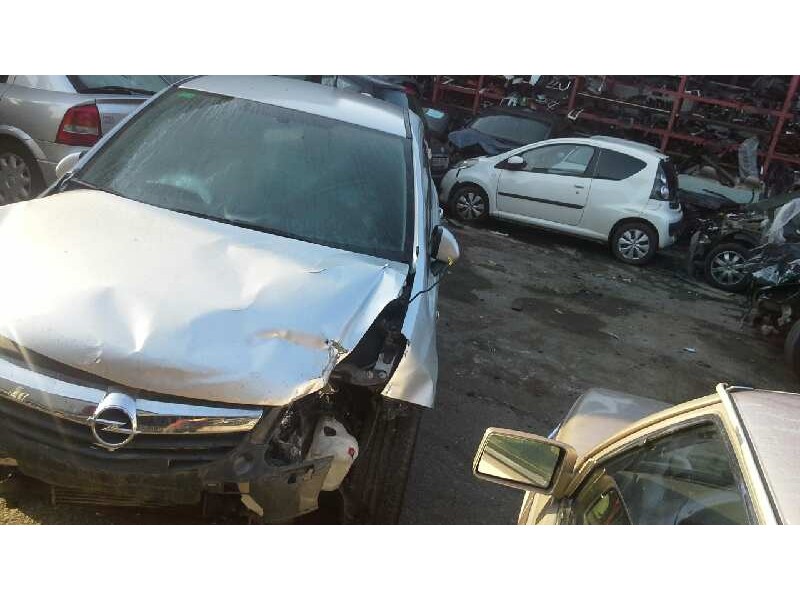 opel corsa d del año 2007