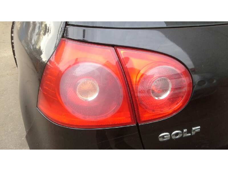 volkswagen golf v berlina (1k1) del año 2004