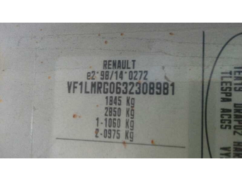 renault megane ii classic berlina del año 2004