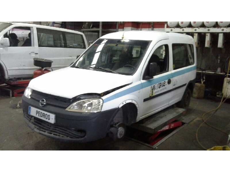 opel combo (corsa c) del año 2004