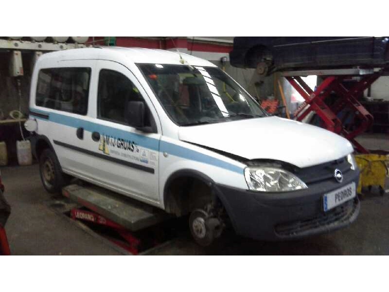 opel combo (corsa c) del año 2004