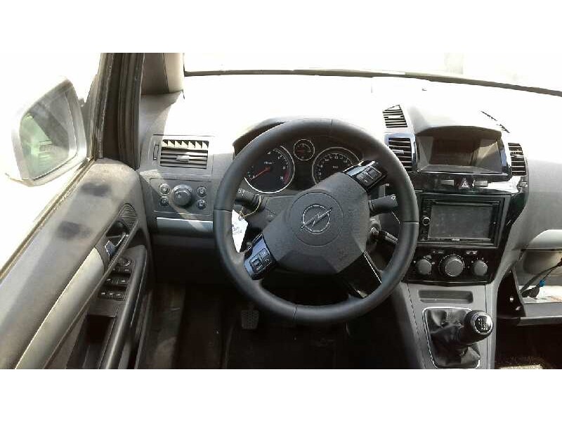 opel zafira b del año 2011