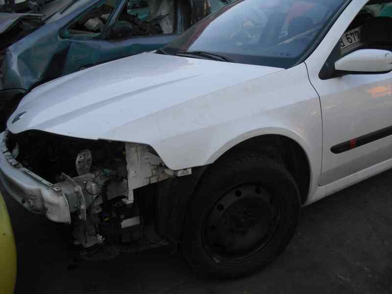 renault laguna ii (bg0) del año 2002