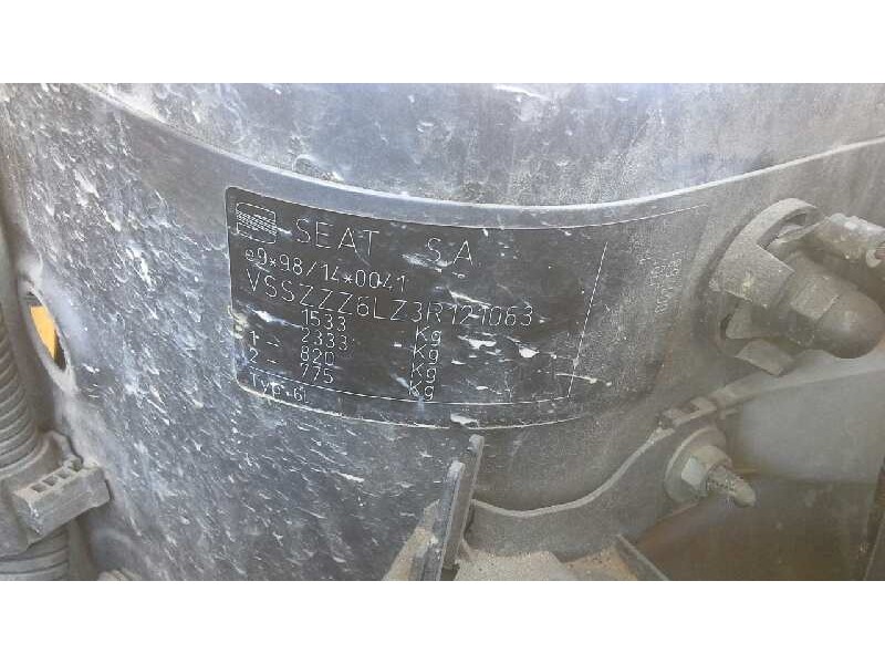 seat ibiza (6l1) del año 2002