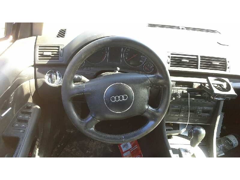 audi a4 berlina (8e) del año 2002
