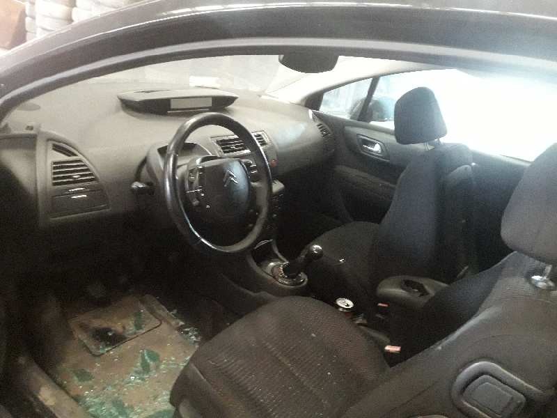 citroën c4 coupe del año 2005