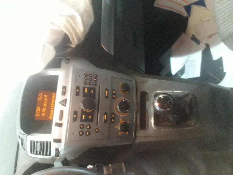 opel zafira b del año 2009