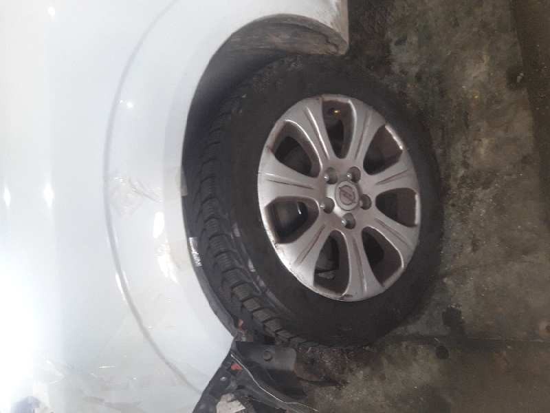 opel zafira b del año 2009