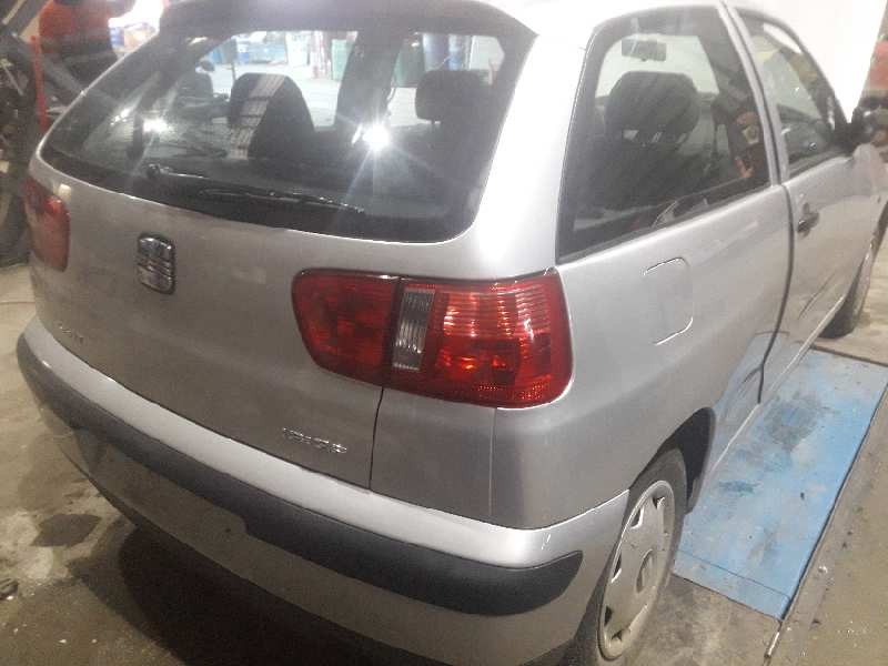seat ibiza (6k1) del año 2001