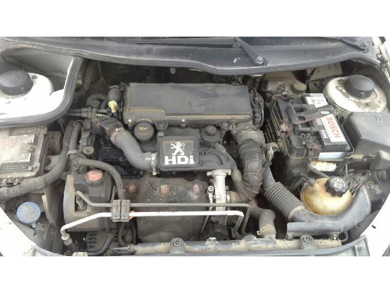 peugeot 206 berlina del año 2004